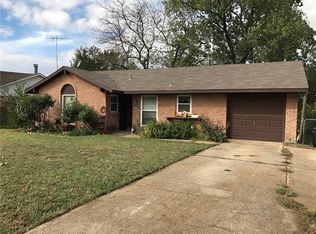 2525 Whippoorwill Dr, Mesquite, TX 75149