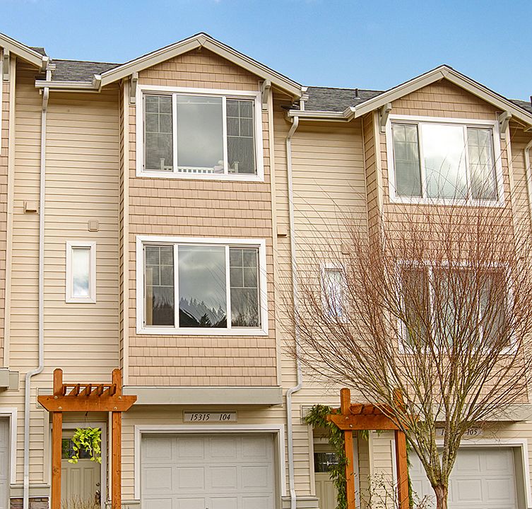 1st image of 15315 SW Mallard Dr Ste 104