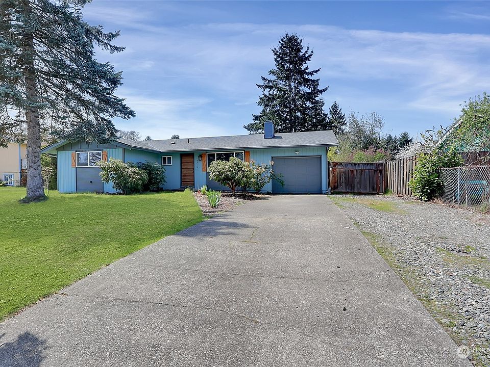 1st image of 15318 16th Ave E