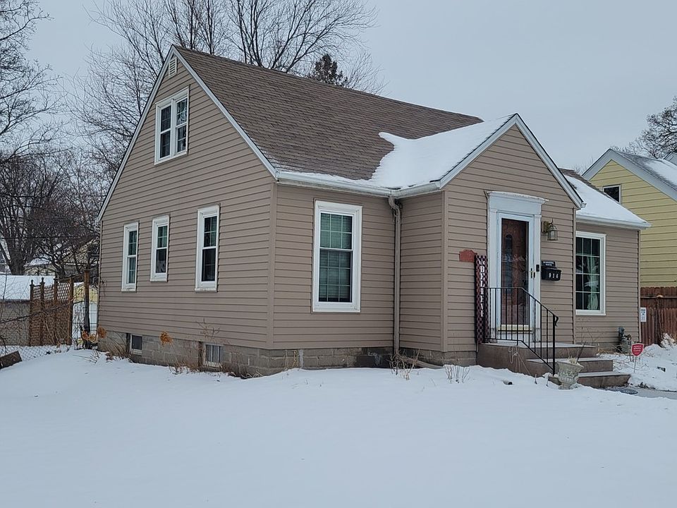 1st image of 916 Gorman Ave