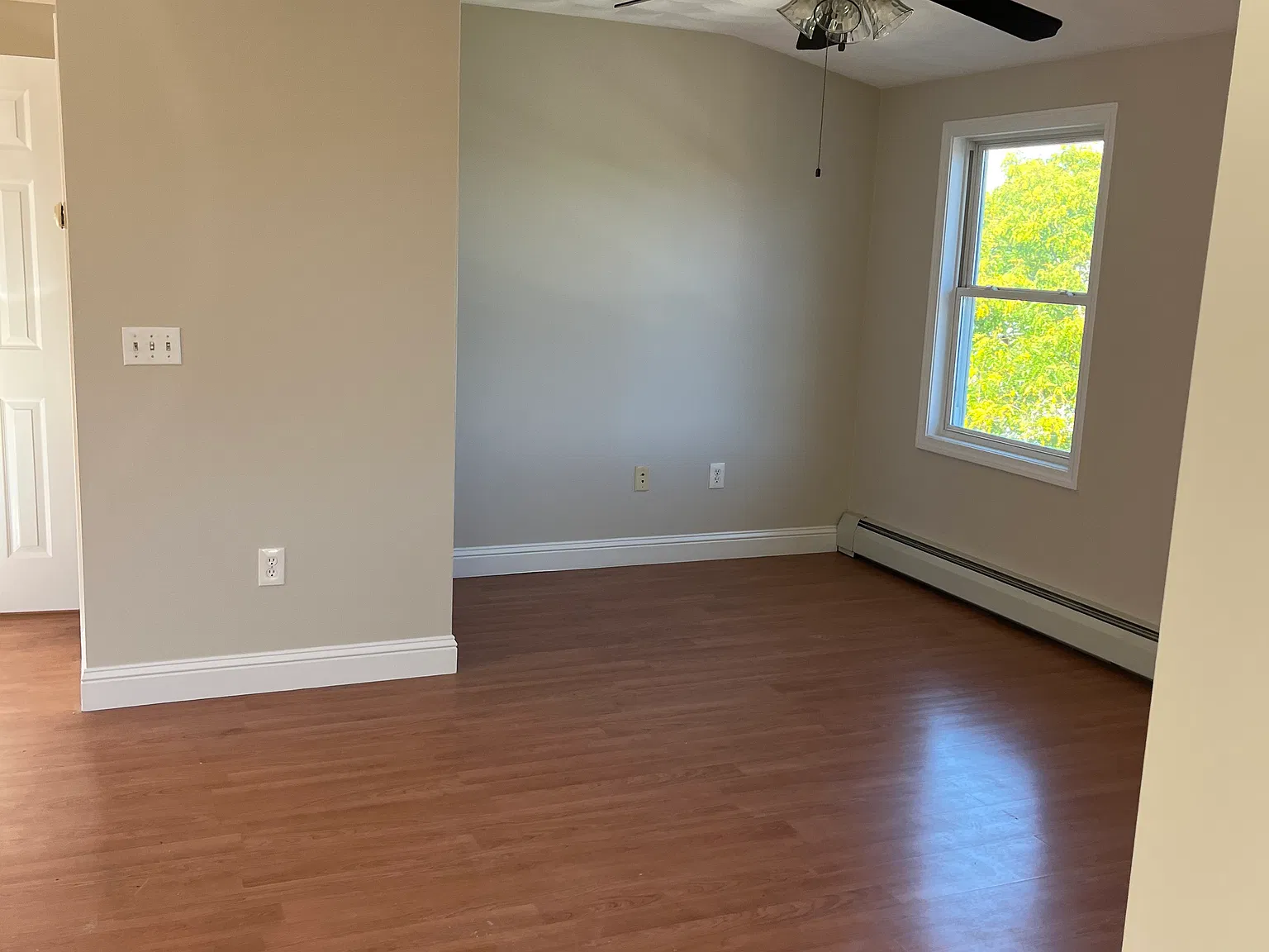 2 bed, 1144 sqft, $2,100 — Photo 4