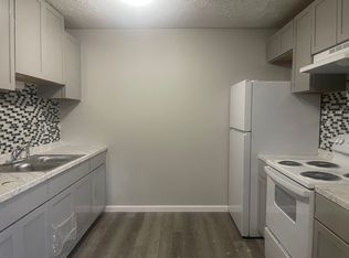 152 E Vienna St APT 5, Anna, IL 62906