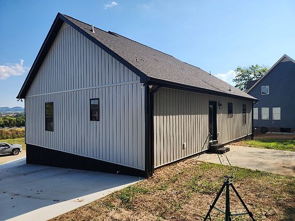 3rd image of 195 Scenic Ln Lot 17