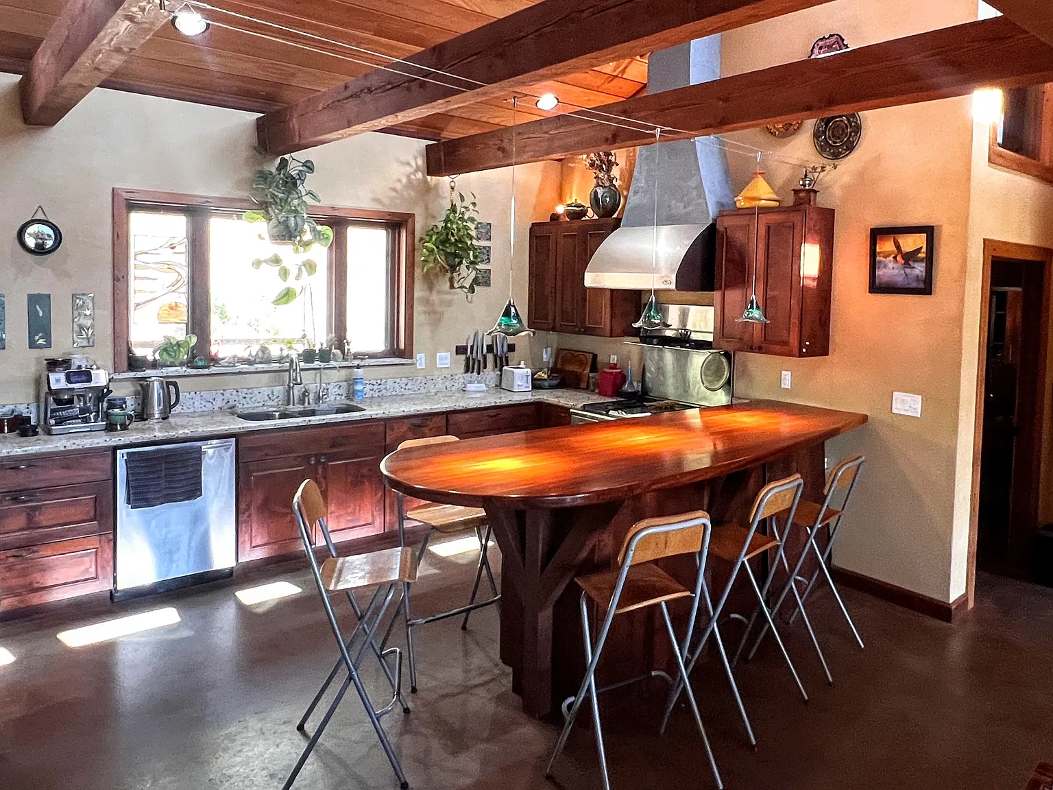 2 bed, $2,200 — Photo 2