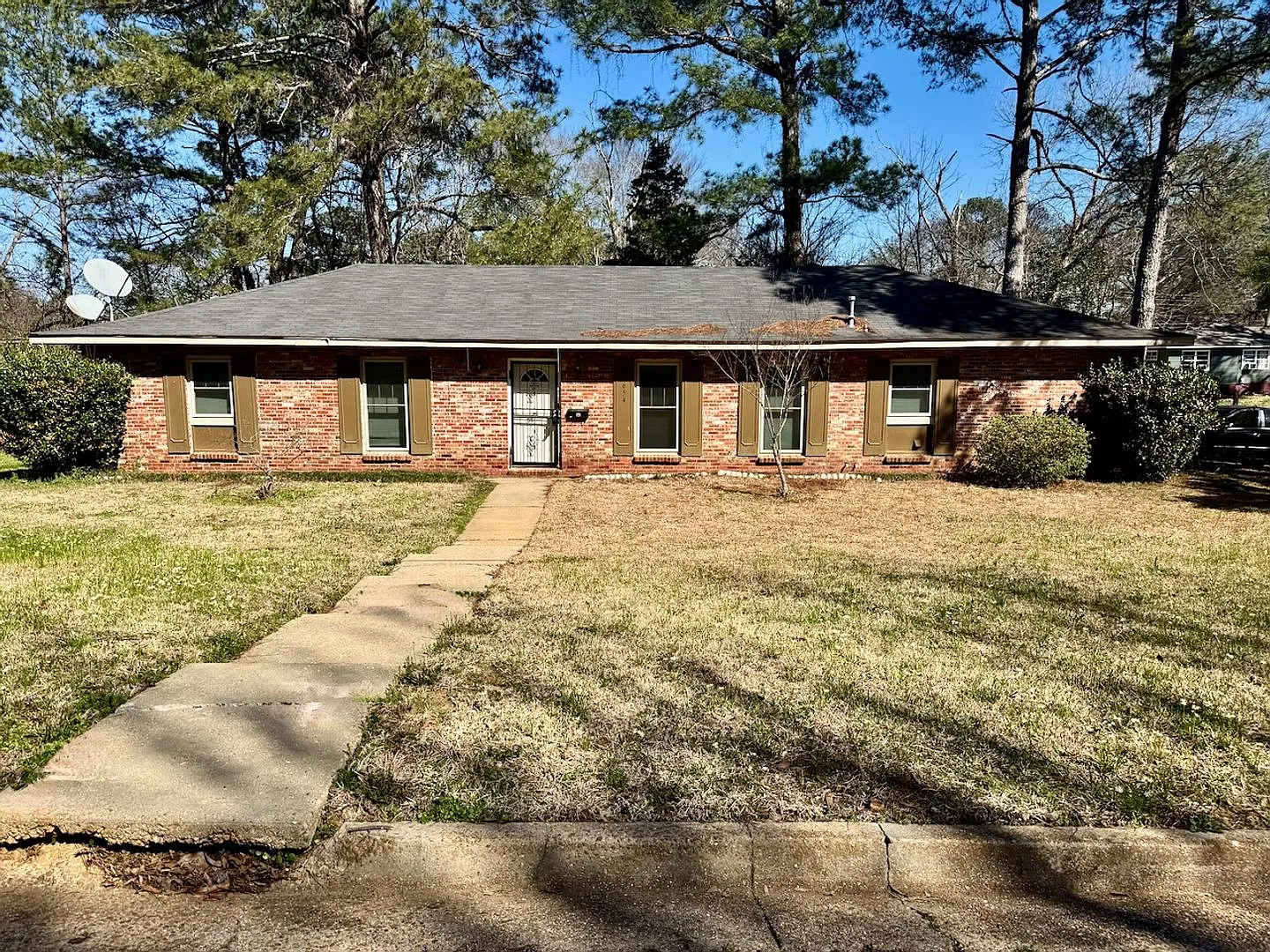 Quiet 3 bed 2 bath home — Photo 1