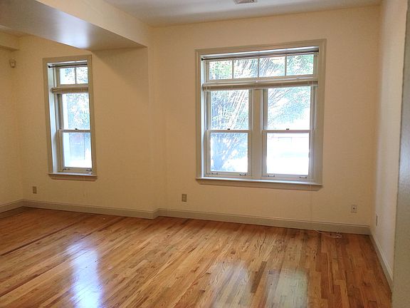 Living Room facing Street
