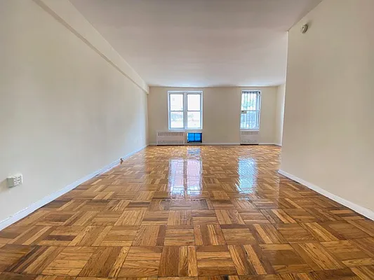 Rented by Queens Apartments Realty LLC | media 13