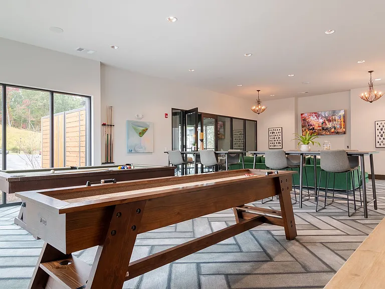 Treesort Luxury Living — Photo 7