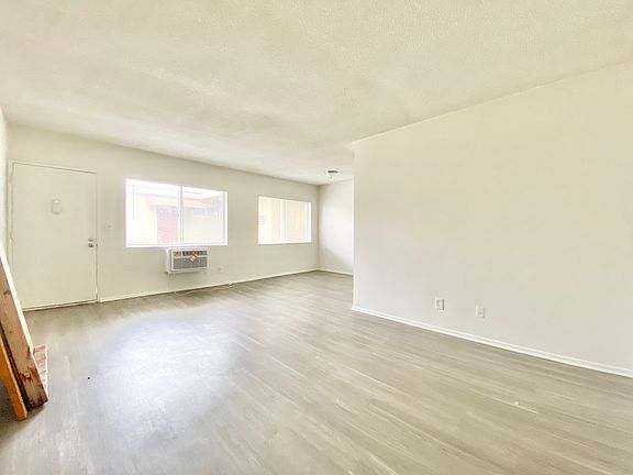 3rd image of 3748 Midvale Ave #16