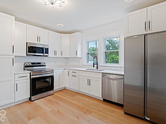 4th image of 1816 N 17th St