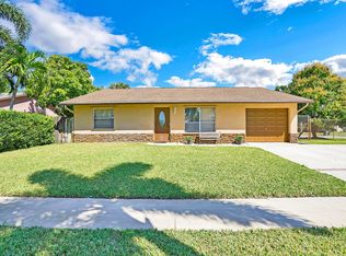 6821 Athena Dr, Lake Worth, FL 33463