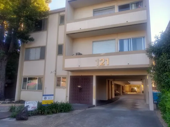 121 Lorton Ave, Burlingame, CA 94010