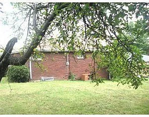 602 Bridge Ave photo 1