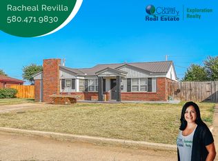 1068 Dill St, Altus, OK 73521