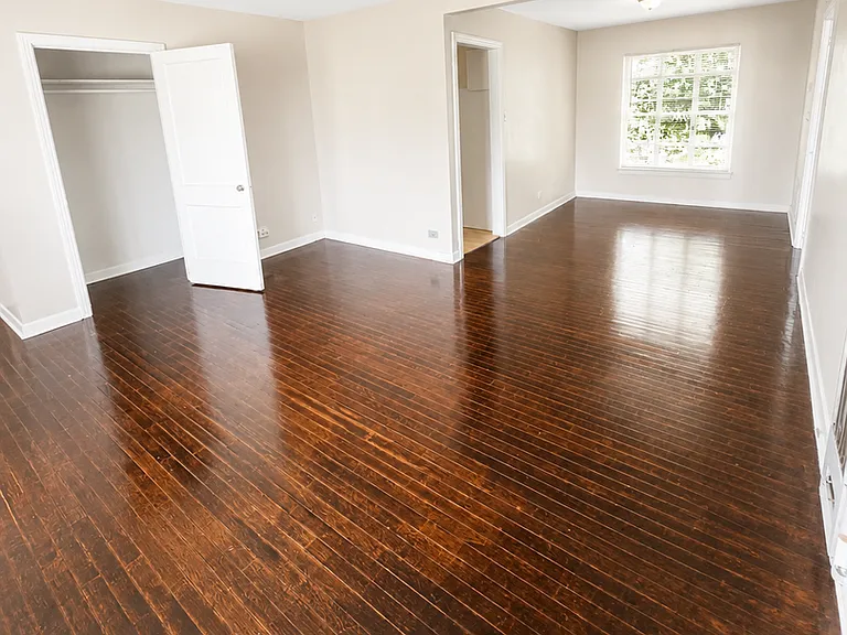 2345 Cincinnati Ave #4 — Photo 4