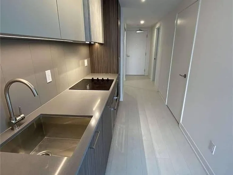 435 Richmond St W #Penthouse 103 — Photo 10