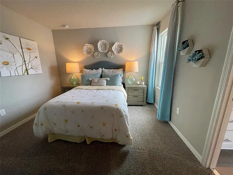 732 Legacy Dr — Photo 22
