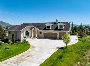 905 S Coldwater Way, Midway, UT 84049