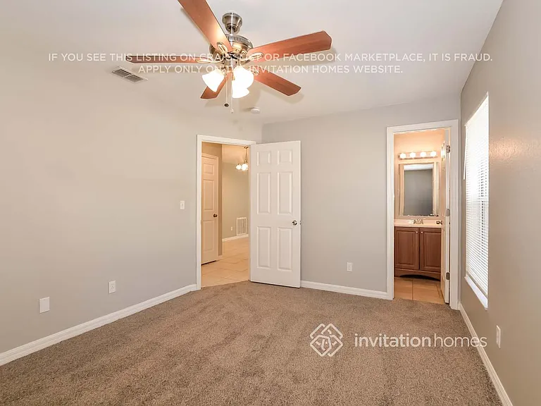 323 Boca Ciega Rd — Photo 13