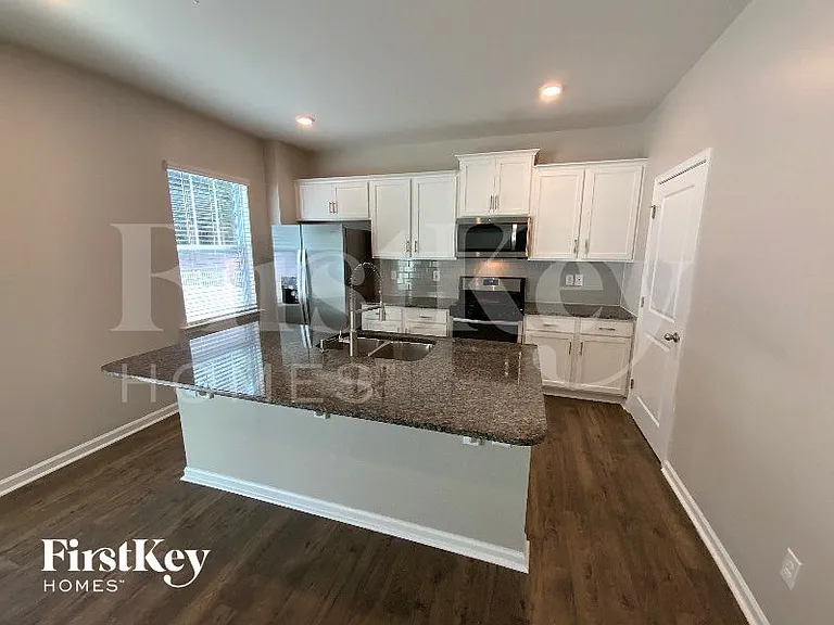 108 Kona Rd — Photo 4