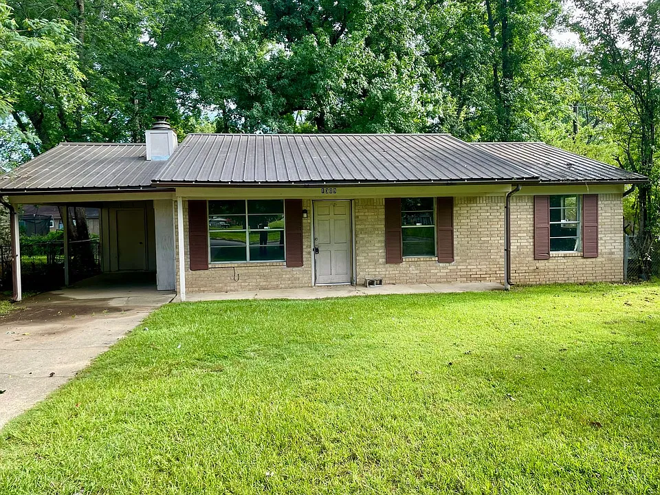 1309 Ray Rd
