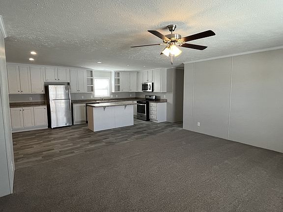 3rd image of 20475 Foster Dr #641