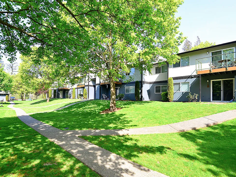 Building Photo 5