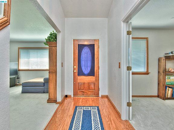 4th image of 5385 Beaver Ln