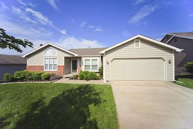 2413  Via Linda Lawrence, KS listing photo #1