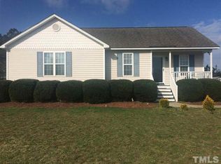 140 Red Star Ln, Clayton, NC 27520