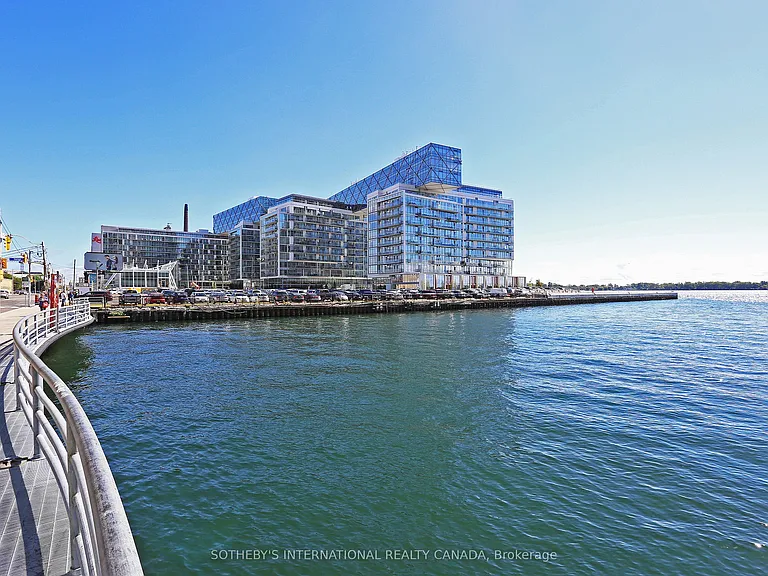 29 Queens Quay E #811 — Photo 33