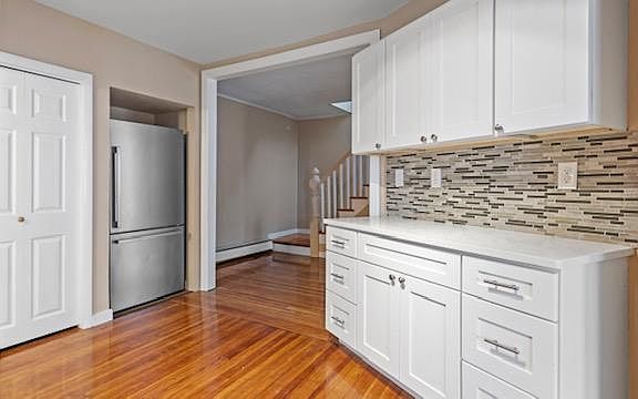 3rd image of 841 Broadway