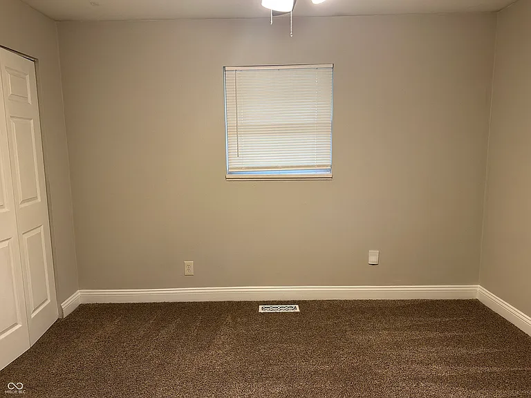 1545 Temperance Ave — Photo 12