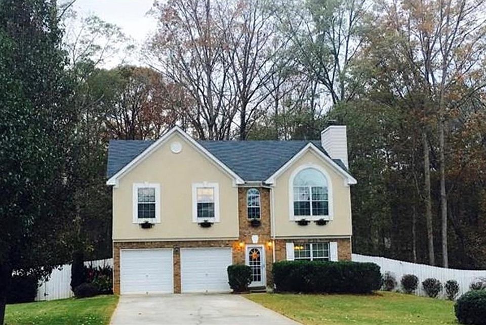 1st image of 85 Lakesprings Dr