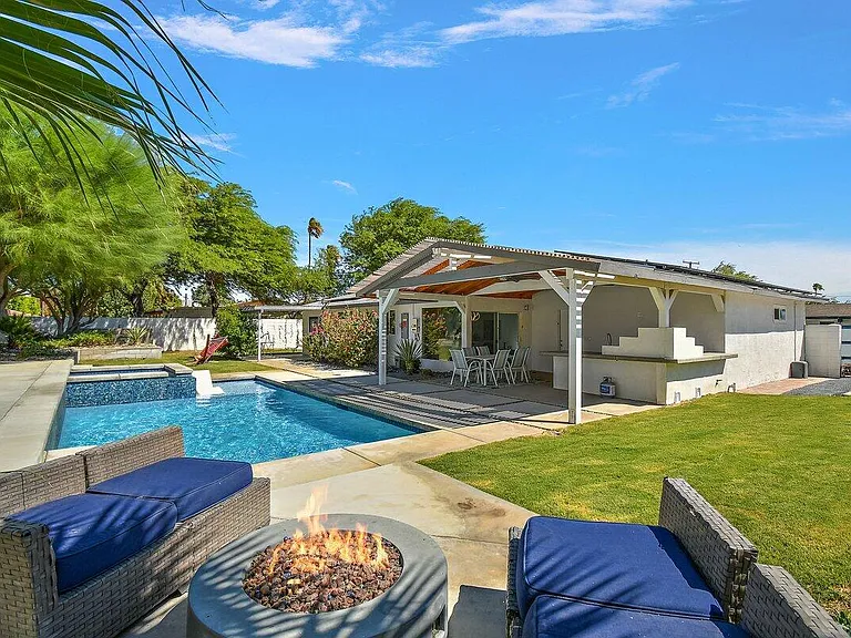 3005 N Chuperosa Rd — Photo 2