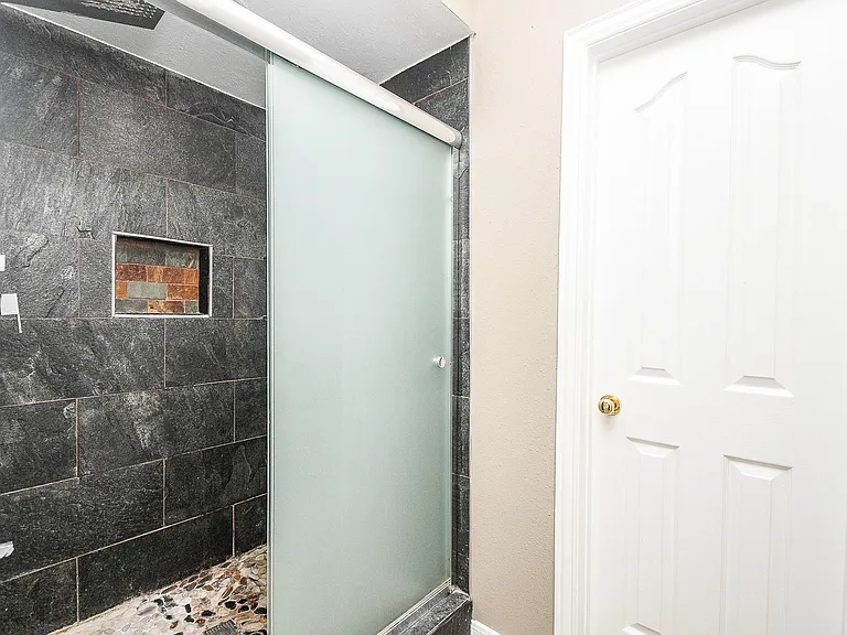 3107 Pennywell Ln — Photo 26