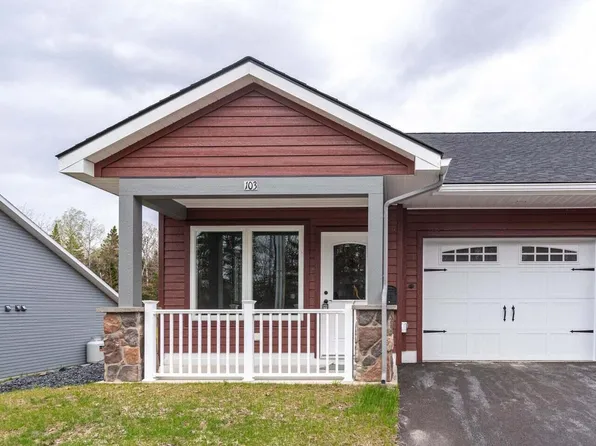 290 Upper 16th Avenue #103, Madawaska, ME 04756