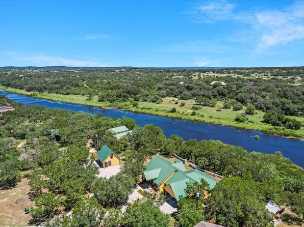 24240 Spur Trl, Spicewood, TX 78669
