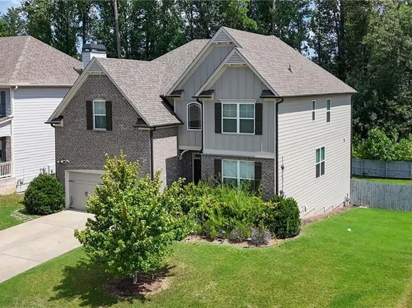 1486 Halletts Peak Pl, Lawrenceville, GA 30044
