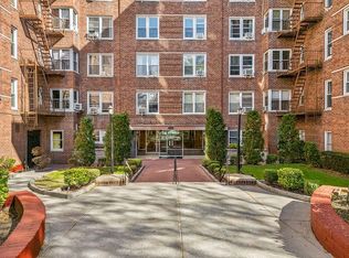9801 Shore Rd APT 1J, Brooklyn, NY 11209