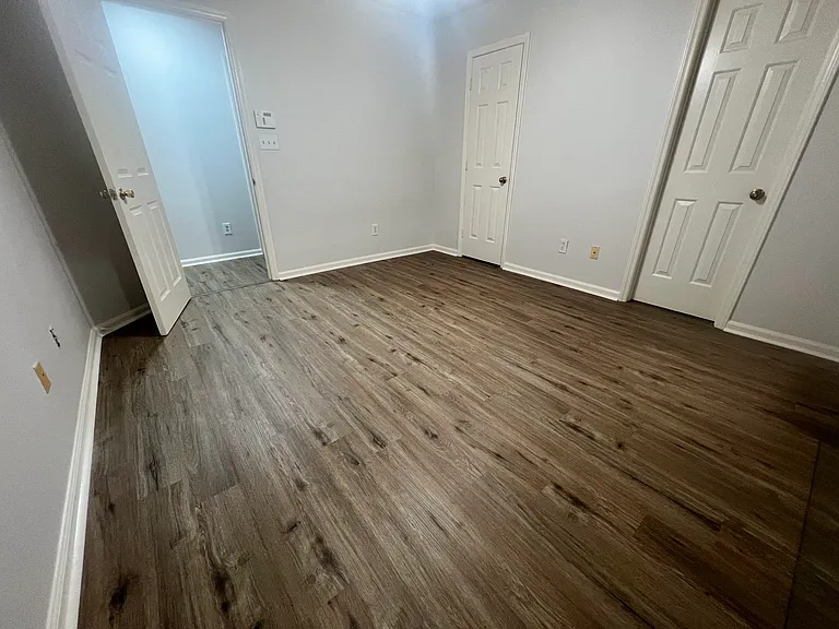 5805 Pennycross Ln — Photo 13
