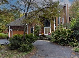 348 Southampton Rd, Westhampton, MA 01027