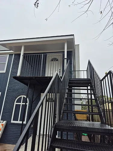1519 McKee St #3 Photo 1