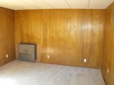 2nd image of 915 W Midland Ave