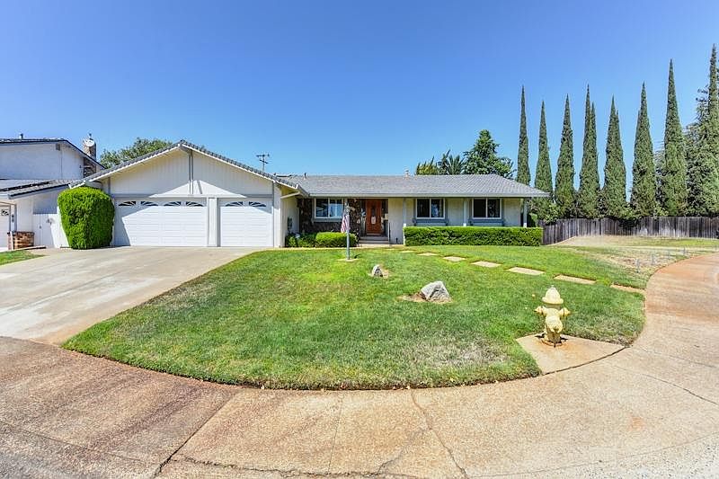 1st image of 9541 Flintridge Way