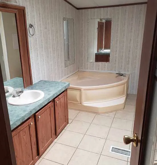 128 Loma Linda Ln — Photo 28