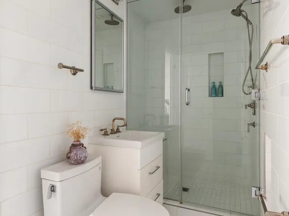 39 Gramercy Park North image 7 of 7