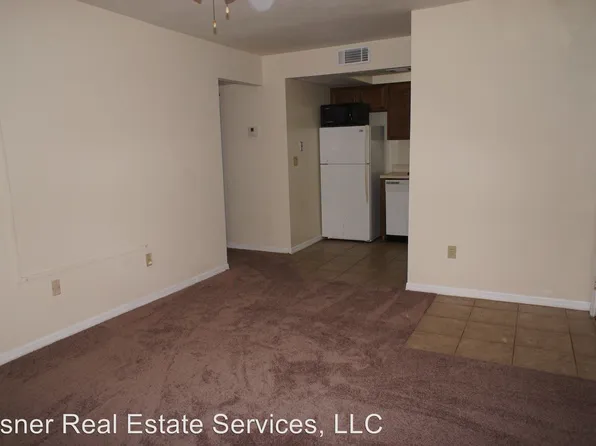 1515 NW 29th Rd #B, Gainesville, FL 32605