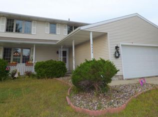 4439 Surrey Ln NW, Rochester, MN 55901