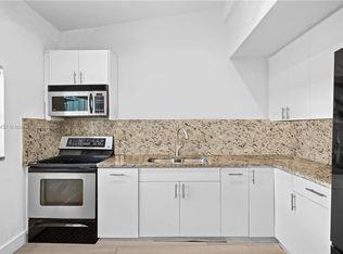 9200 NW 30th Ct #9200, Miami, FL 33147
